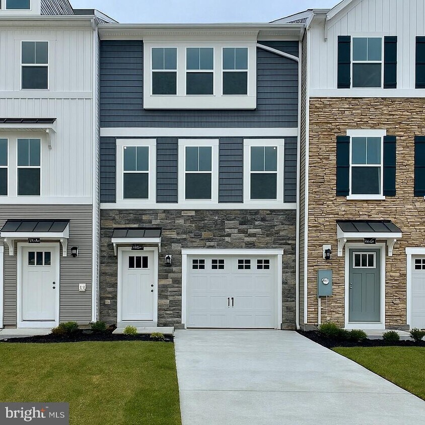 Foto principal - 29417 Oxford Dr