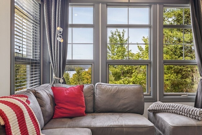 Photo du bâtiment - 235 Chem. des Quatre-Sommets