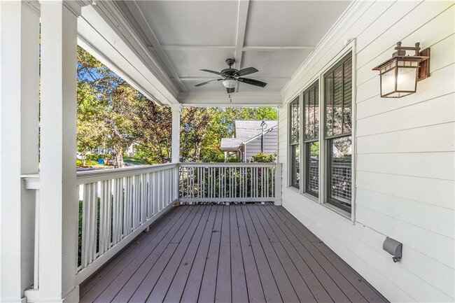 Building Photo - 207 Mellrich Ave NE