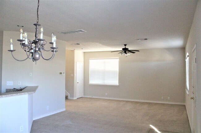 Foto del edificio - MEADOW OAKS