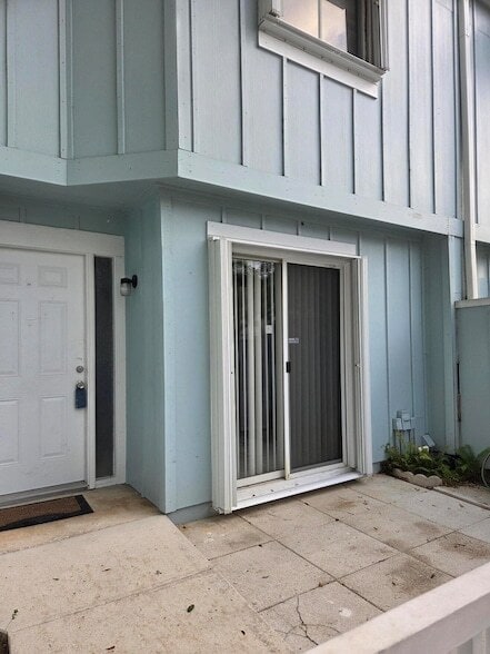 Photo - 6367 Riverwalk Ln Townhome