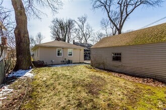 Building Photo - 270 Ashbourne Rd