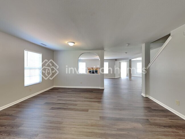 Foto del edificio - 6722 Rumple Rd