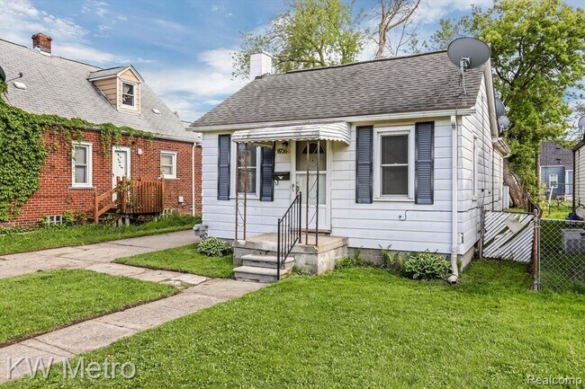 Building Photo - 8736 Studebaker Ave