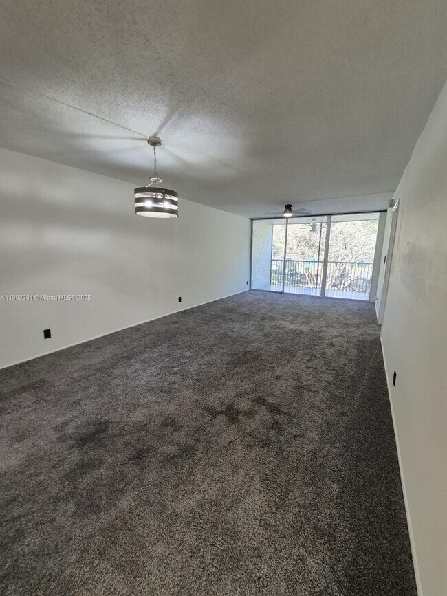 Building Photo - 5100 SW 64th Ave