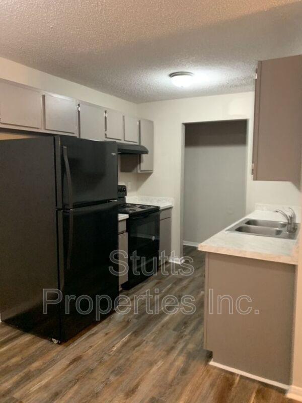 Foto del edificio - 505 N. Dickson Street