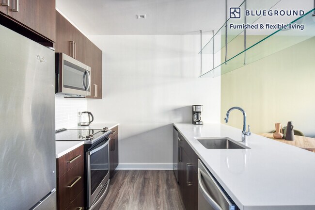 Foto del edificio - 3110 10th St N