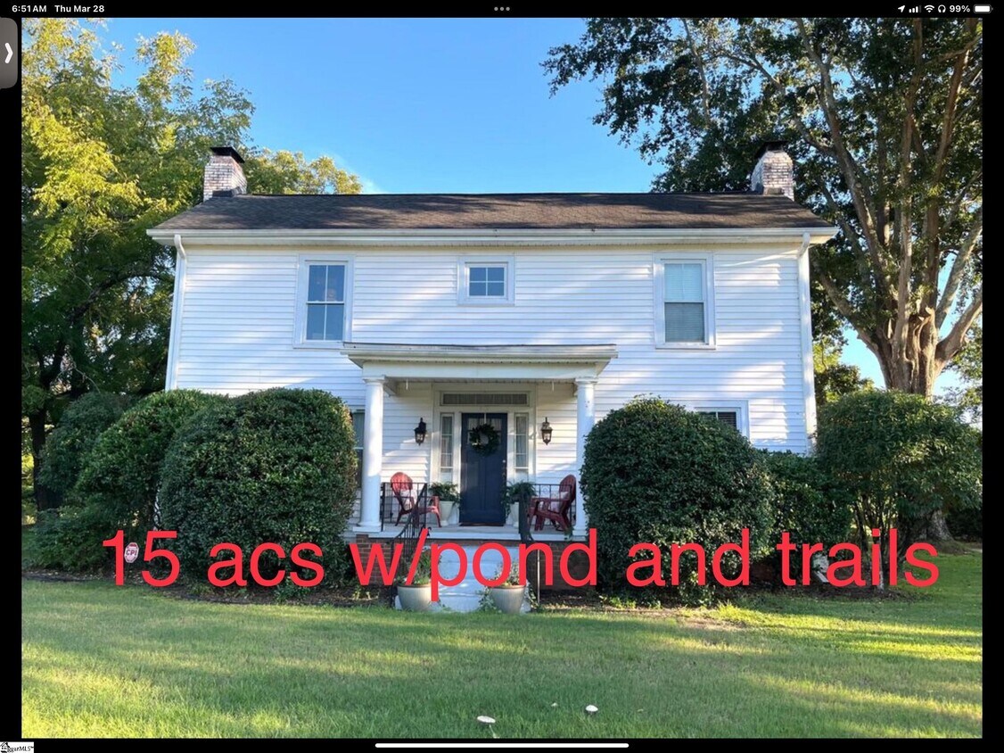 Foto principal - 850 Tigerville Rd