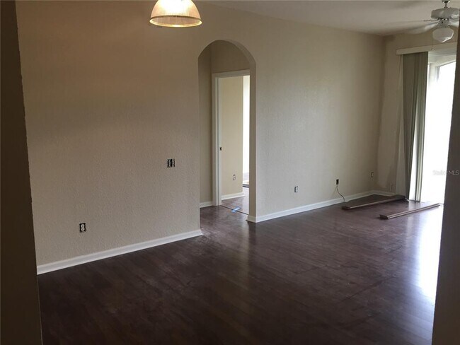 Building Photo - 1212 S Hiawassee Rd