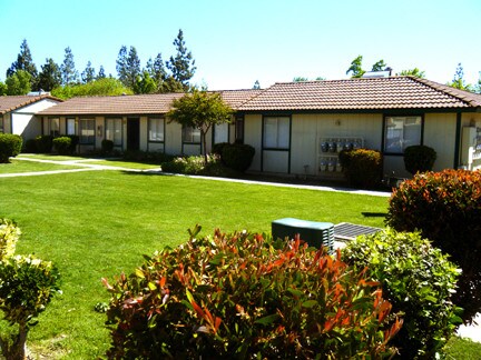 Foto principal - 3272 Denver Ave