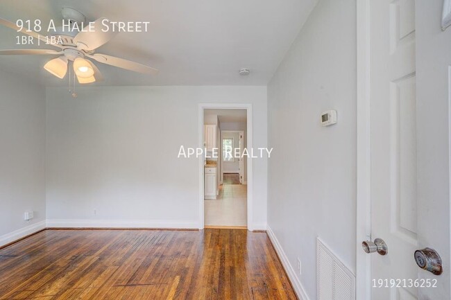 Building Photo - 918-A Hale St - Available Mid-July