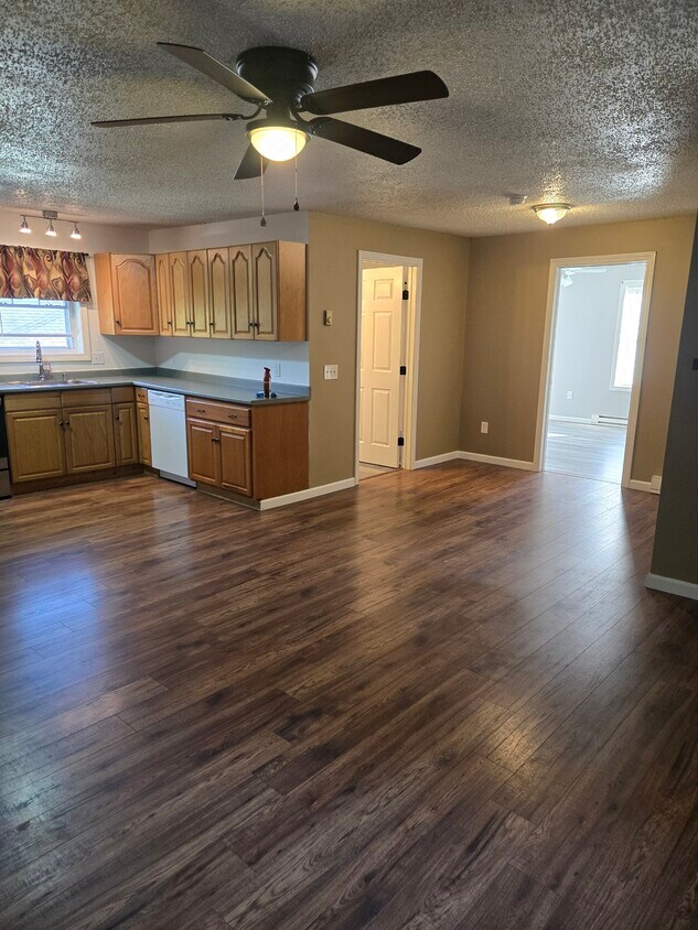 Foto principal - 63 10th St