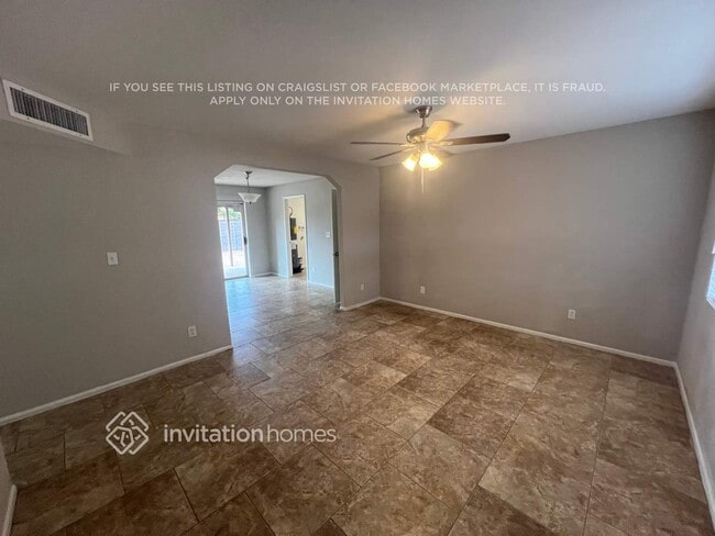Foto del edificio - 8043 E Jacob Ave