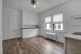 Building Photo - 205 Lisbon Ave