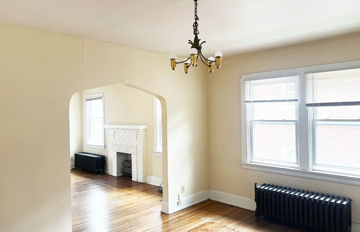 Primary Photo - 319 Terrace Ave