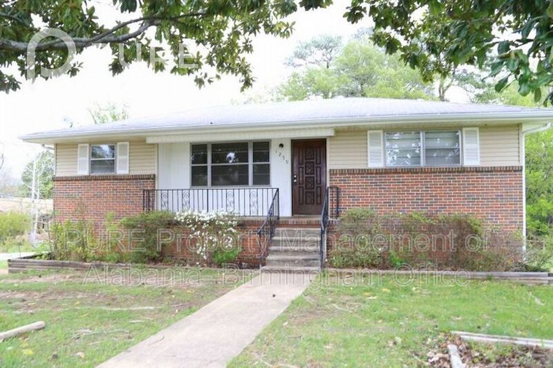 1259 Tuckawanna Dr, Center Point, AL 35215 House for Rent in Center