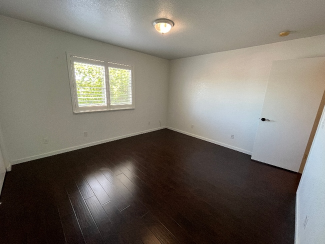 Building Photo - 18870 Cosumnes Ln