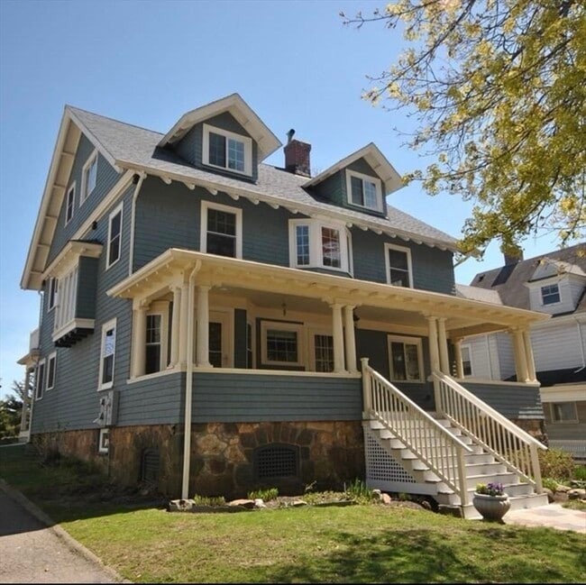 Building Photo - 95 Governors Ave