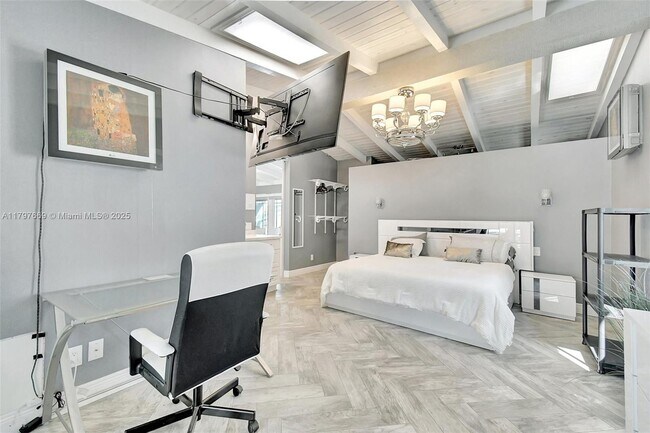Foto del edificio - 2531 Gulfstream Ln