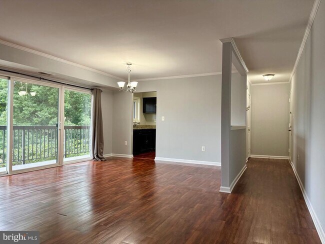 Foto del edificio - 3240 S 28th St