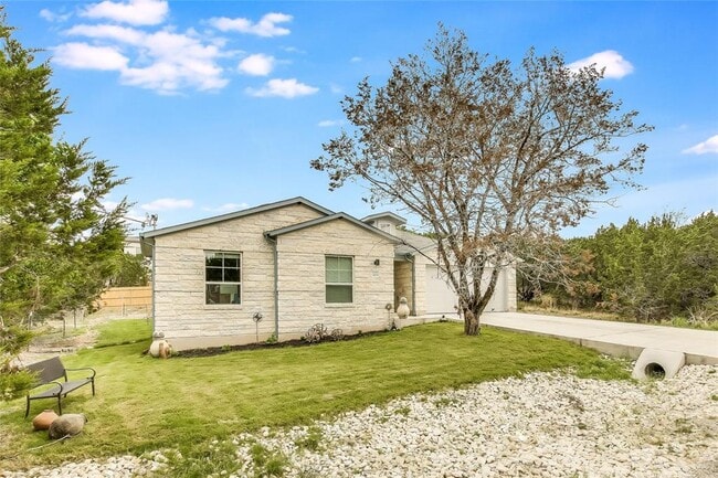 Building Photo - 3703 Stillwood Ln