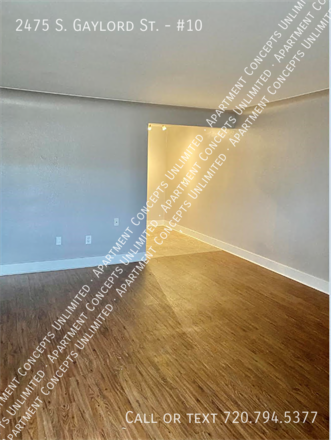 Building Photo - 2475 S Gaylord St