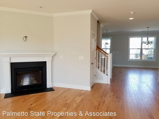 Foto del edificio - 3 br, 2.5 bath House - 1566 Prince Edward ...