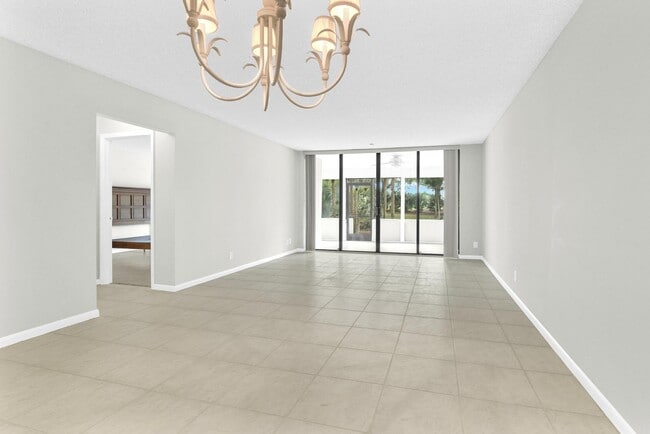 Building Photo - 6620 Boca Del Mar Dr