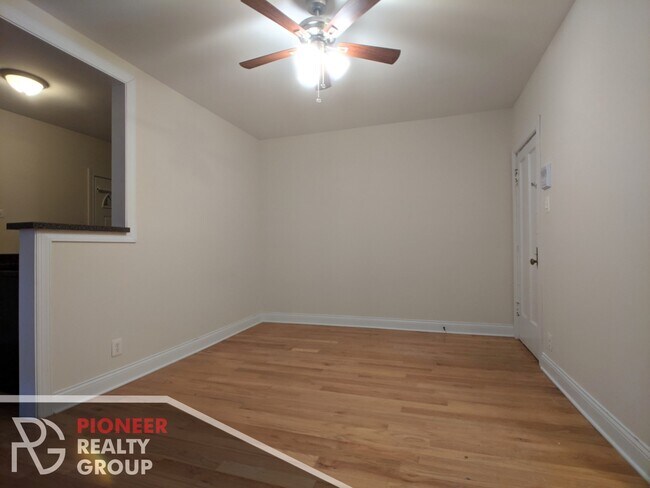 Foto del edificio - 2842 N Orchard St