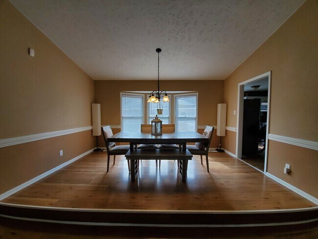 Foto del edificio - 6786 Candlewood Dr