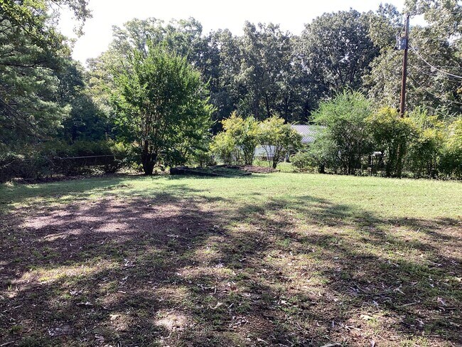 Building Photo - 3 Bedroom House in Harrison