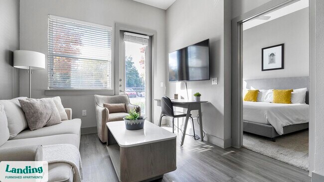 Foto del edificio - 6107 E Riverside Dr