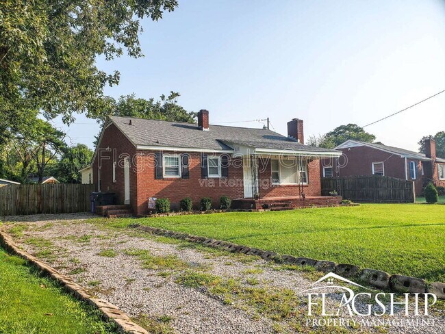 Foto del edificio - 1204 Franklin Dr