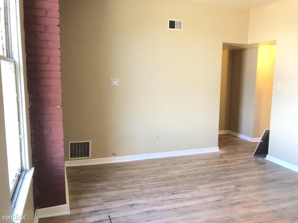 Foto principal - 711 Bryn Mawr Rd