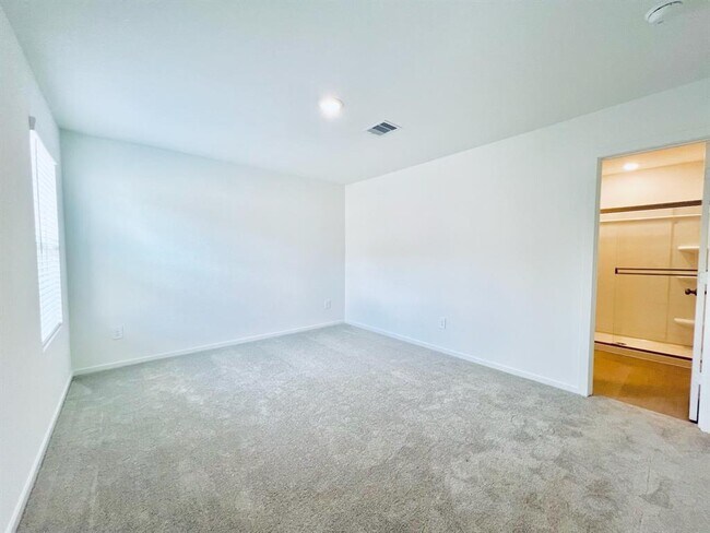 Foto del edificio - 1363 Diamond Carnation Dr