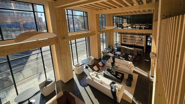 Salón y bar para residentes - Scribe