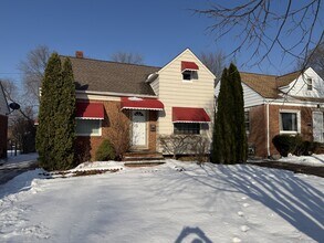 Building Photo - 4177 Ellison Rd