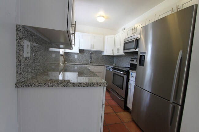 Foto del edificio - Charming 3 Bedroom 1.5 Bathroom POOL Home in Orlando!!