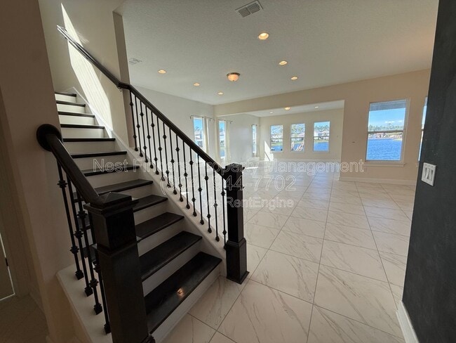 Building Photo - 214 Starlis Pl