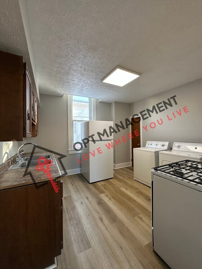 Foto del edificio - 111 S 14th St