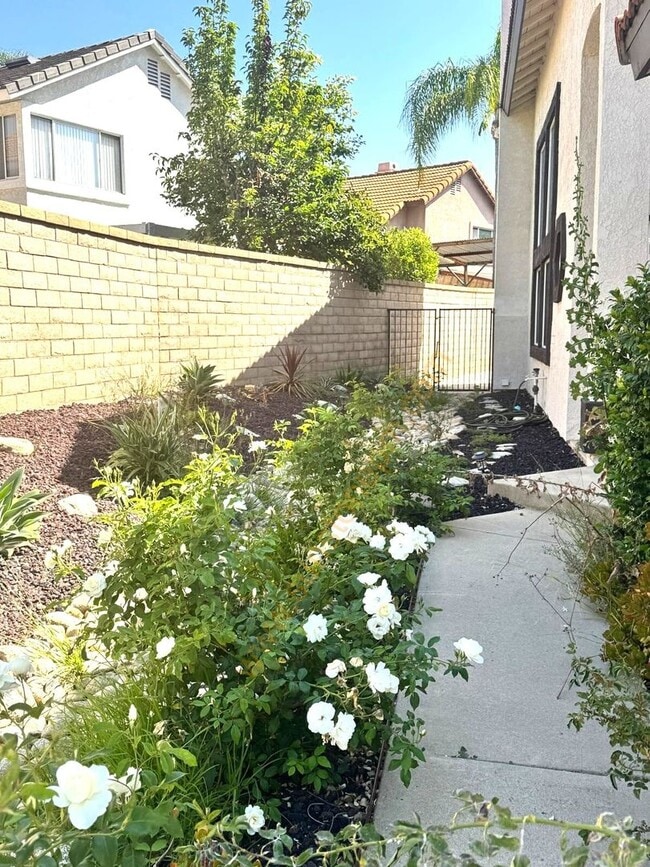 Building Photo - FULLY REMODELED CHINO HILLS BEAUTY! 4 BEDROOMS OFFICE 3-CAR GARAGE TOP SCHOOLS