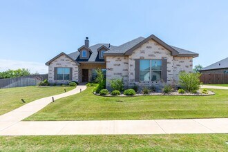 Building Photo - 8319 Cimarron Trail