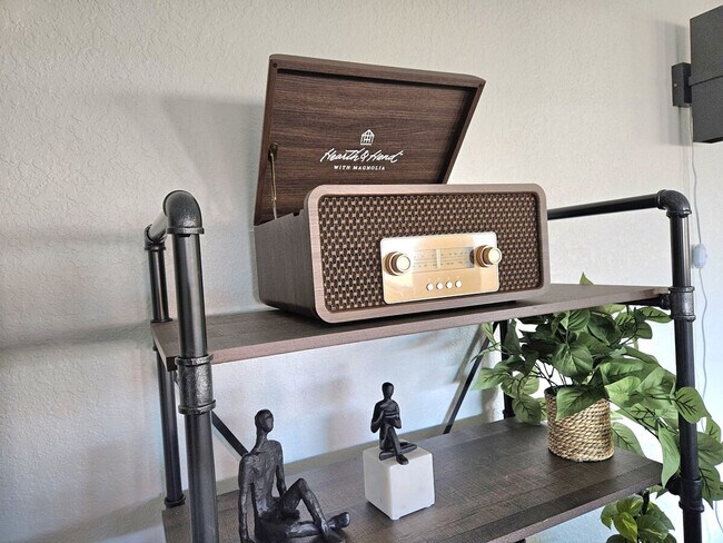 Foto del edificio - 4780 S Polderland Way