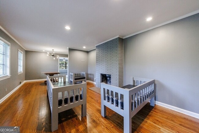 Building Photo - 776 Windsor Parkway