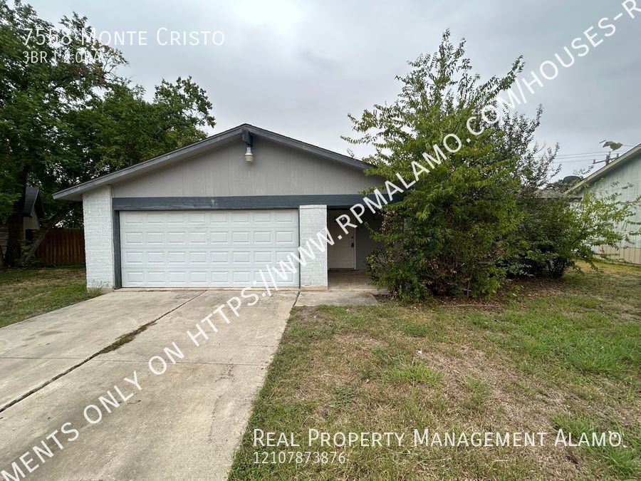 Foto principal - **COMING SOON* 3 Bedroom / 2 Bath Home In ...