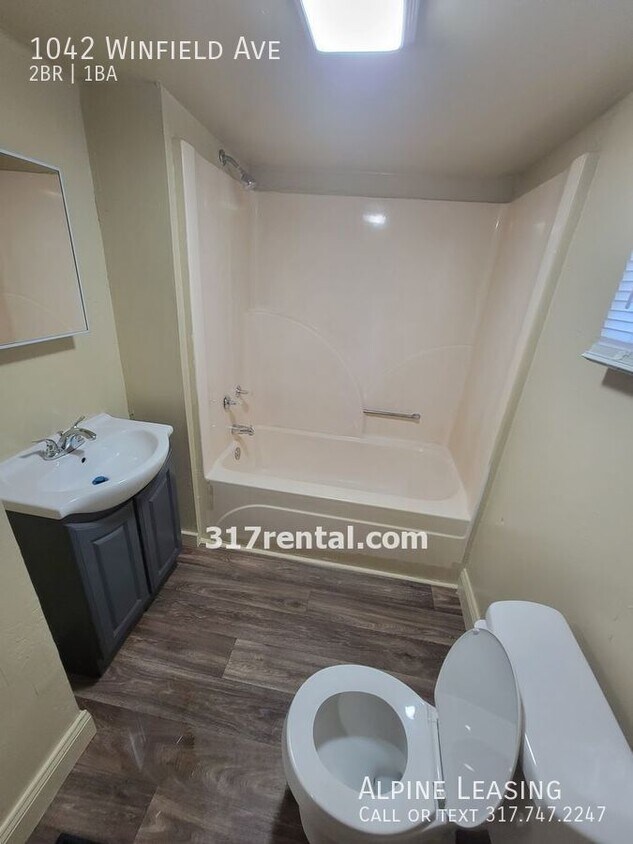 Foto del edificio - Near Westside 2BR/1BA Home w/Shed!