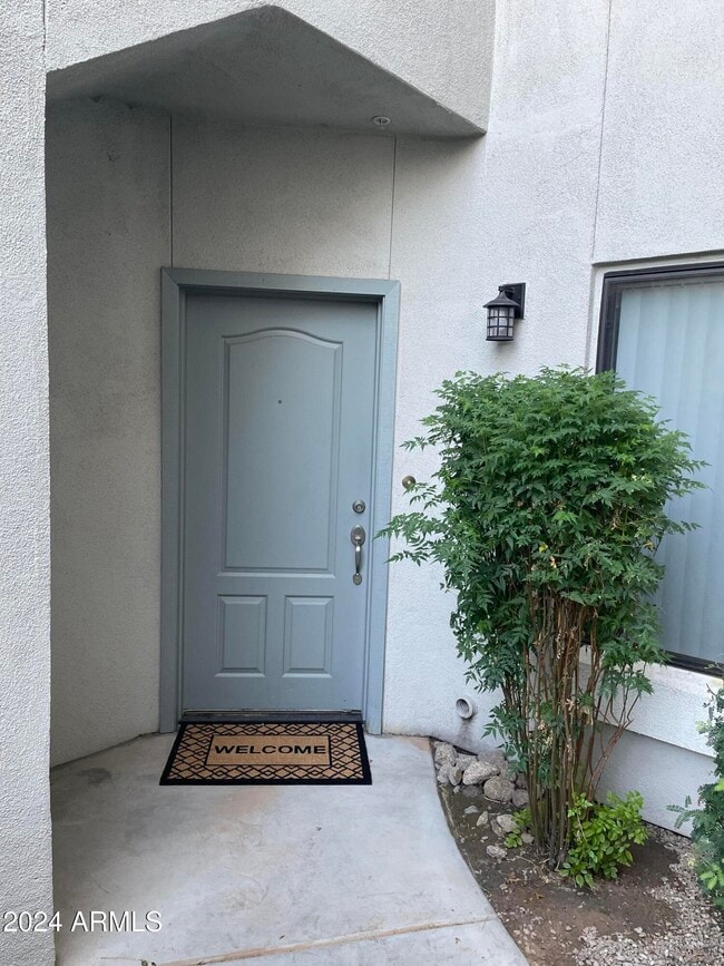 Building Photo - 295 Rural Rd