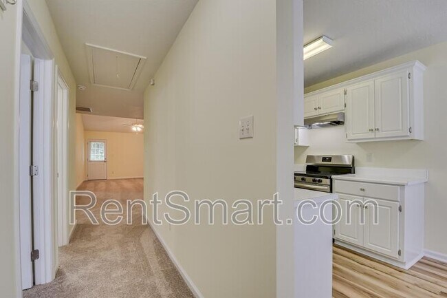 Foto del edificio - 355 Crawford Mill Ln