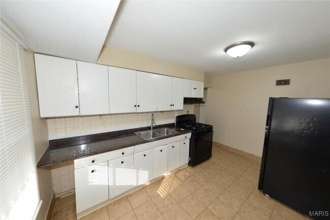 Foto del edificio - 6127 Shillington Dr