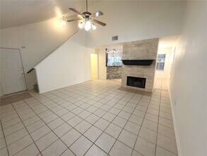 Building Photo - 1600 Hollow Tree Blvd